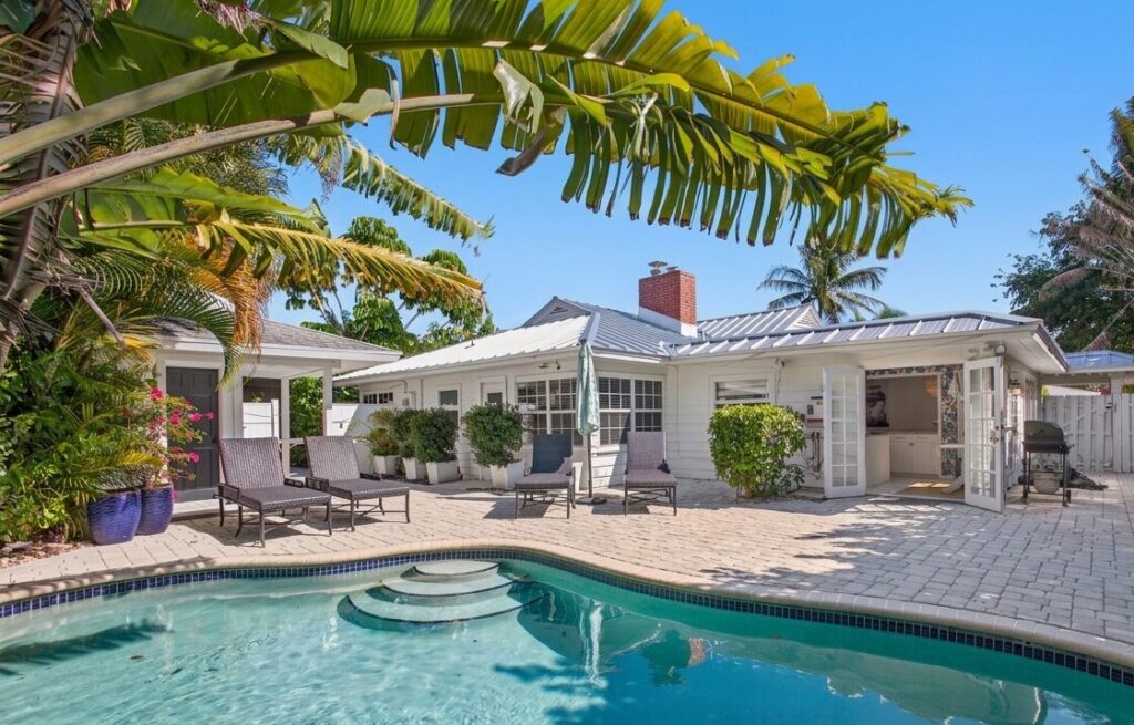 Palm Breeze Retreat